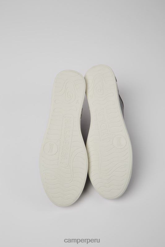 BX6281683 Camper uno recién llegado