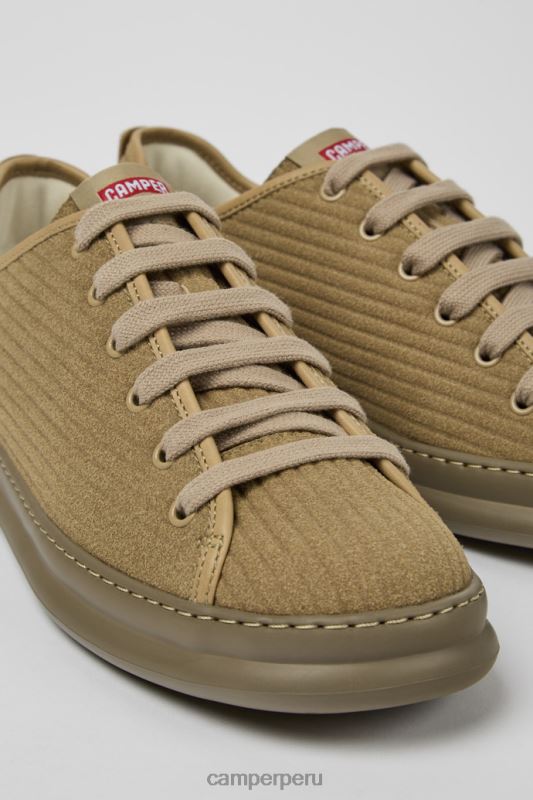 beige BX6281618 Camper Zapatillas deportivas de diseño runner en piel y nobuk color beige para hombre.