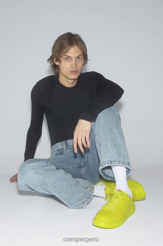 verde BX6281186 Camper Zapatillas design runner k21 de piel verde para hombre.