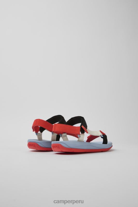 rojo BX628213 Camper Diseño a juego con sandalias rojas, blancas y negras para mujer.