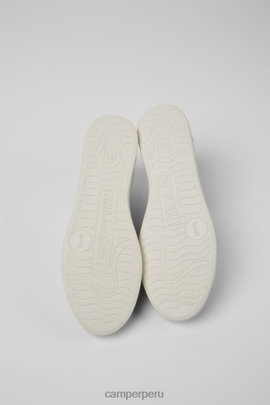 BX628785 Camper gemelos recién llegados