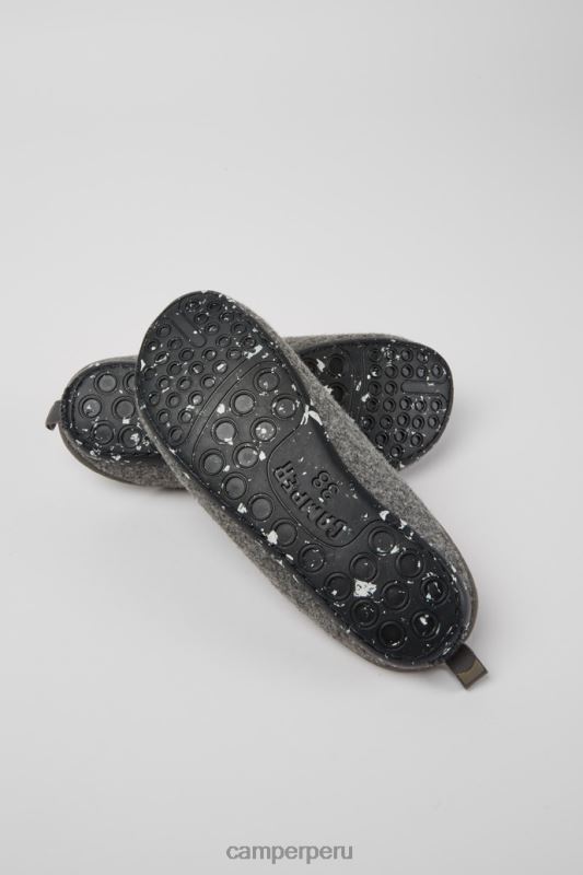 gris BX628259 Camper pantuflas mujer diseño wabi lana gris