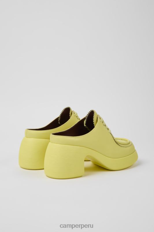 amarillo BX6281097 Camper Mules Thelma de piel en color amarillo para mujer de diseño.